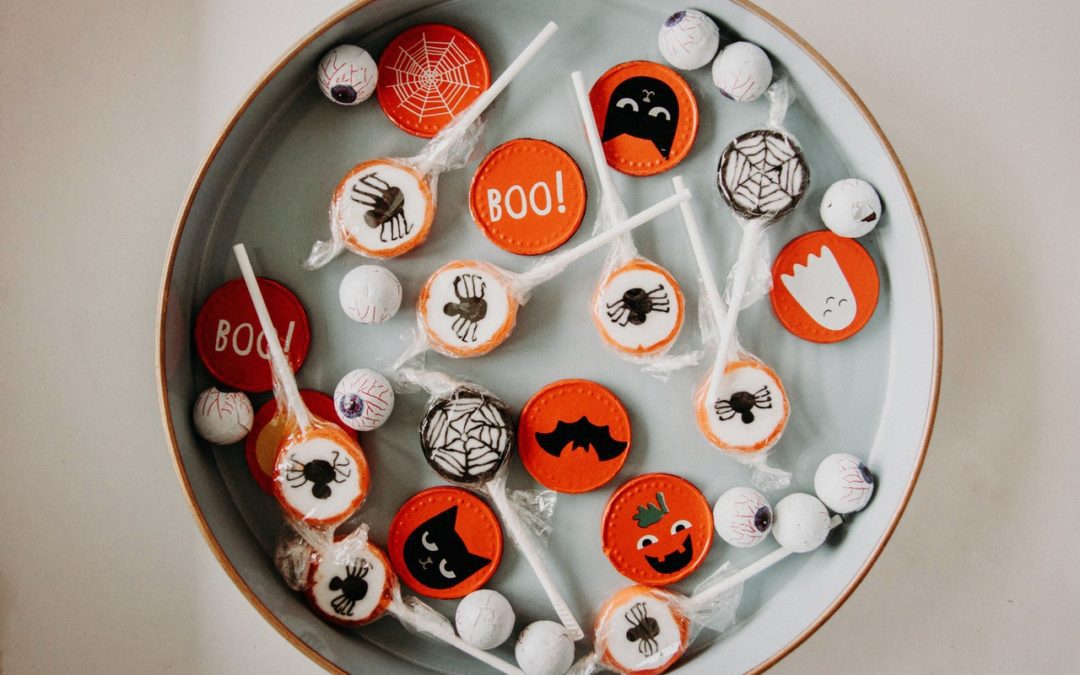Halloween Treats to Keep Away from Your Pet